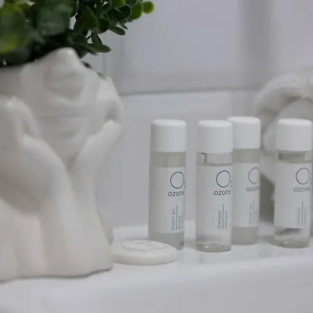 Compact For 2 In With Air Conditioning By Renters * وارسو