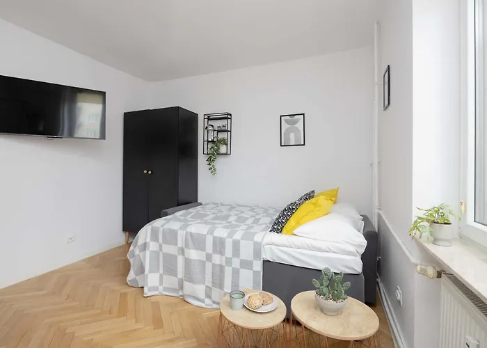 Compact For 2 In With Air Conditioning By Renters Apartmán
